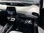 2016 Prius Thumbnail 31