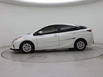 2016 Prius Thumbnail 3