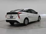 2016 Prius Thumbnail 8
