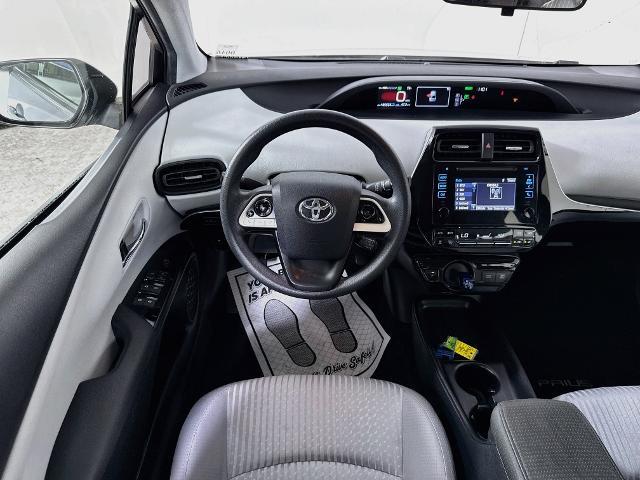 2016 Toyota Prius - $15,979