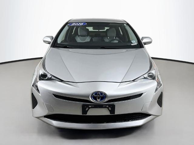 2016 Toyota Prius - $15,979