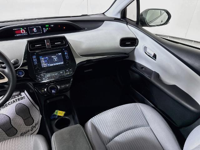 2016 Toyota Prius - $15,979