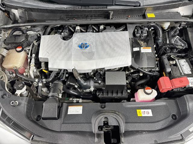 2016 Toyota Prius - $15,979