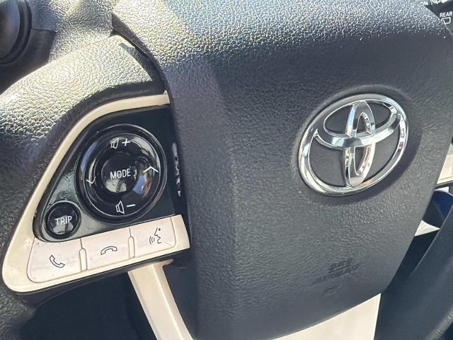2017 Toyota Prius - $19,900