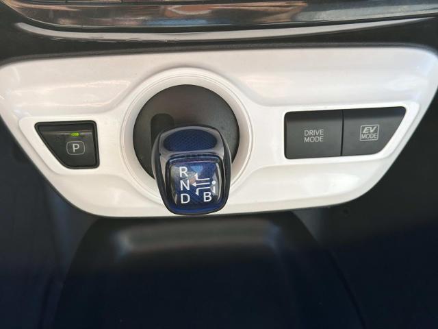 2017 Toyota Prius - $19,900