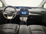 2017 Prius Thumbnail 9