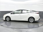 2017 Prius Thumbnail 3