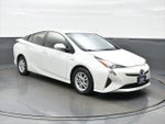 2017 Prius Thumbnail 8