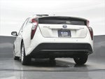 2017 Prius Thumbnail 28
