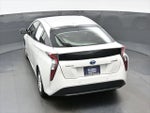 2017 Prius Thumbnail 35