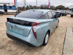 2016 Prius Thumbnail 4