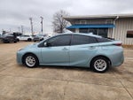 2016 Prius Thumbnail 8