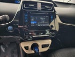 2016 Prius Thumbnail 18
