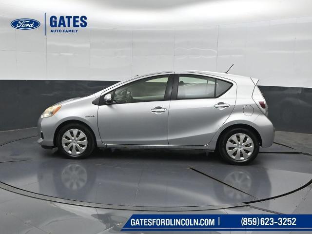 2012 Toyota Prius - $5,900