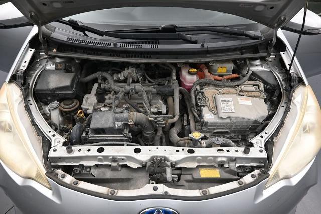 2012 Toyota Prius - $5,900