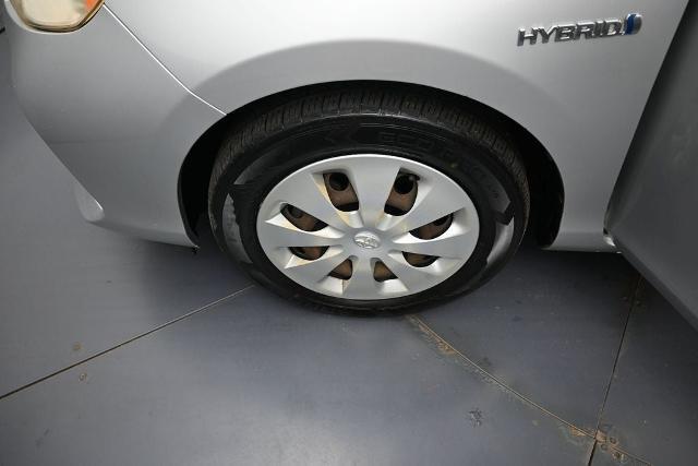 2012 Toyota Prius - $5,900