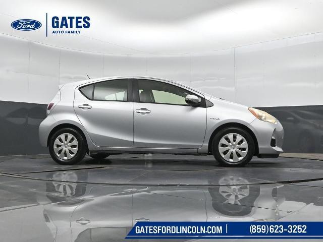 2012 Toyota Prius - $5,900