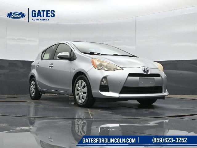 2012 Toyota Prius - $5,900