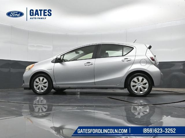 2012 Toyota Prius - $5,900