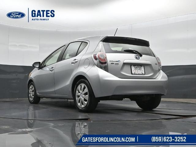2012 Toyota Prius - $5,900