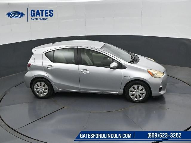 2012 Toyota Prius - $5,900