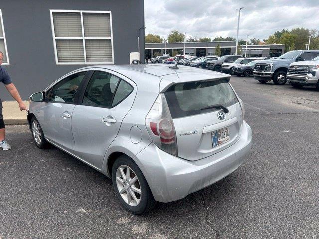 2012 Toyota Prius - $5,608