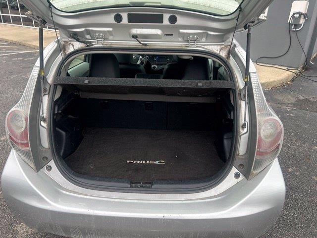 2012 Toyota Prius - $5,608