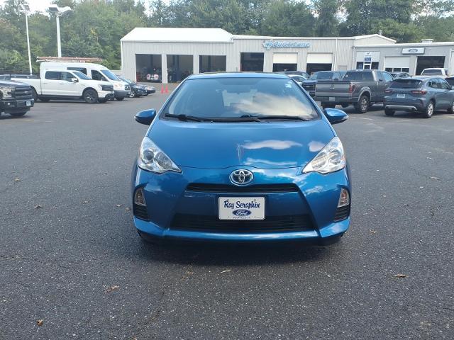2014 Toyota Prius - $11,995