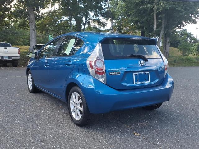 2014 Toyota Prius - $11,995