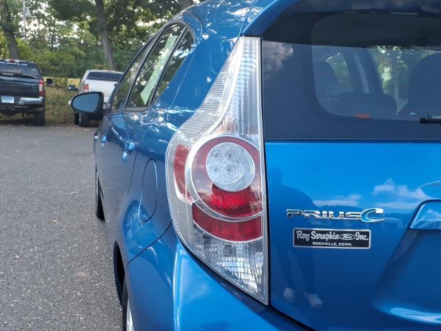 2014 Toyota Prius - $11,995