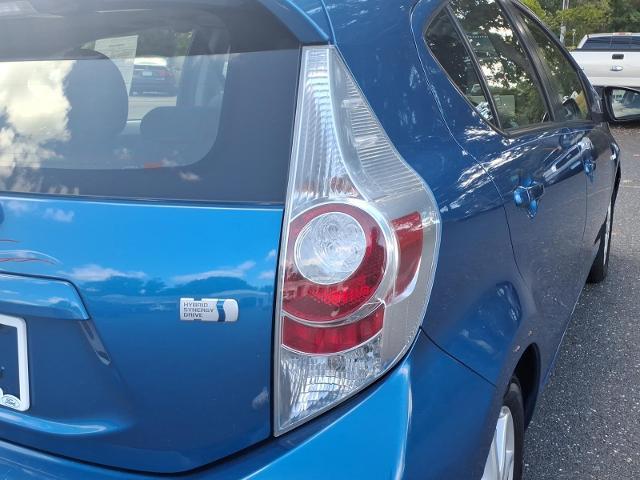 2014 Toyota Prius - $11,995