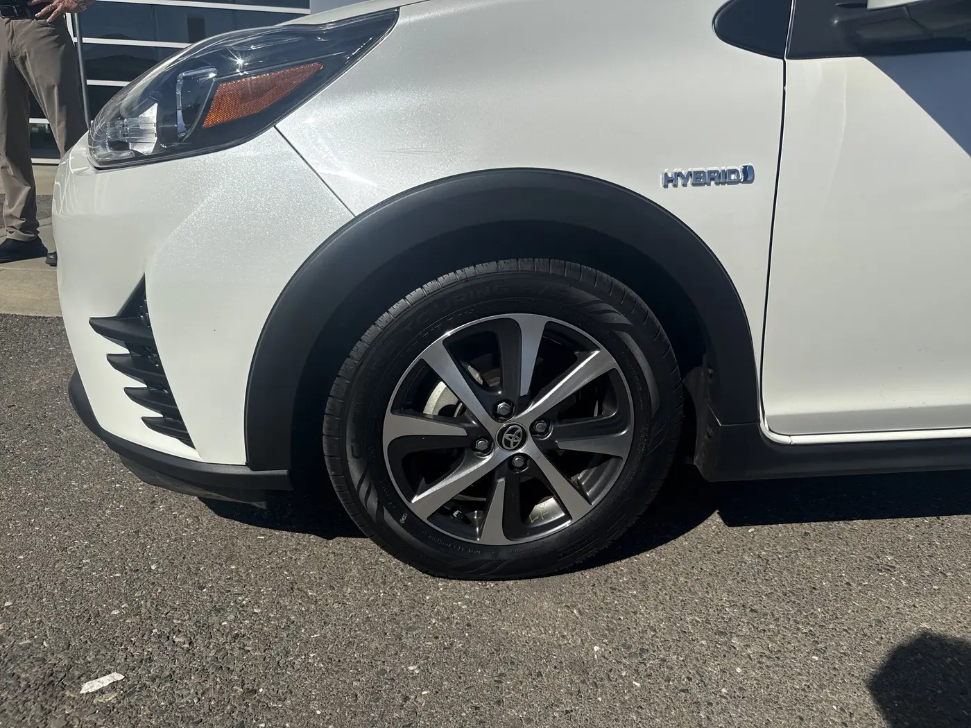 2019 Toyota Prius - $21,995