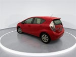 2013 Prius c Thumbnail 2