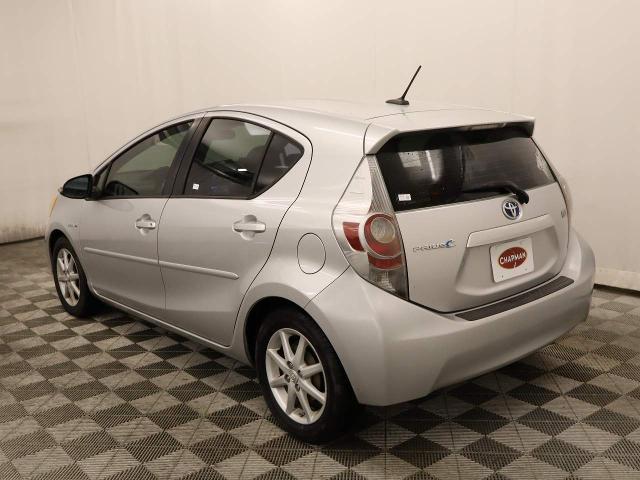 2012 Toyota Prius - $10,995