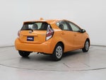 2016 Prius c Thumbnail 8