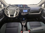 2016 Prius c Thumbnail 9
