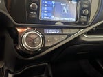 2016 Prius c Thumbnail 15