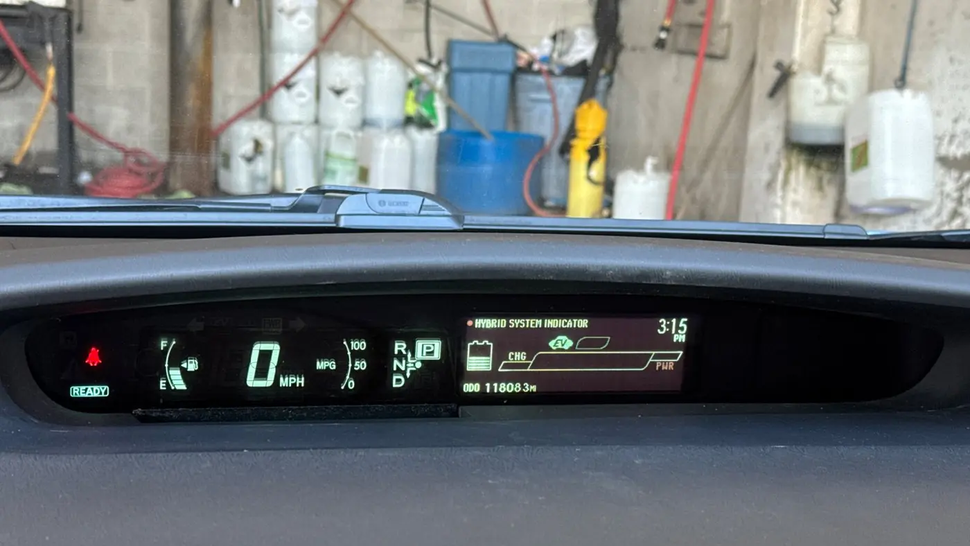 2014 Toyota Prius Plug-in Hybrid Advanced