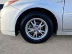 2010 Prius Thumbnail 14