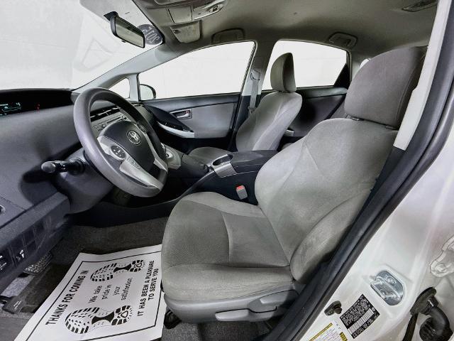 2015 Toyota Prius - $13,994