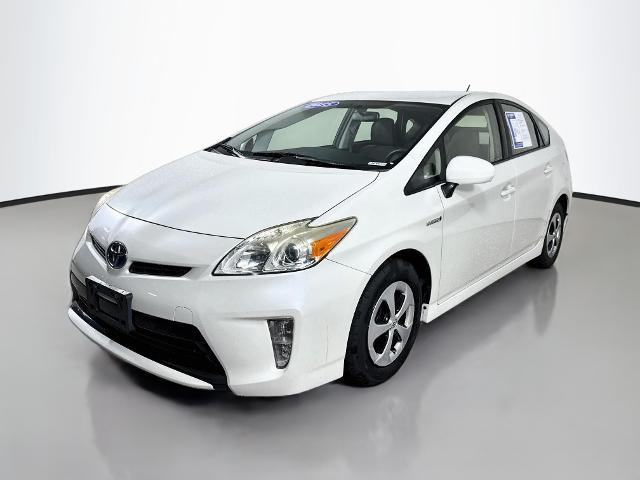 2015 Toyota Prius - $13,994