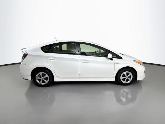 2015 Toyota Prius - $13,994