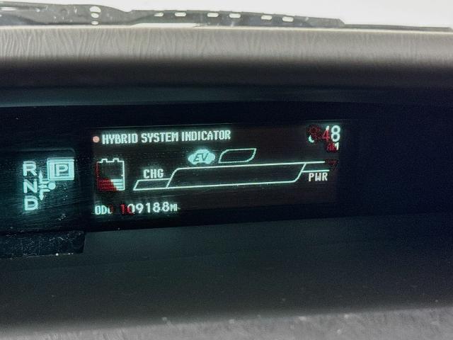 2015 Toyota Prius - $13,994