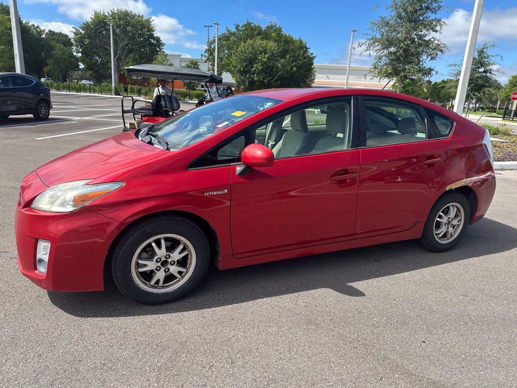 2010 Toyota Prius I — photo 1 of 12