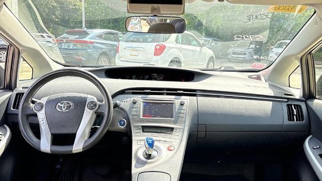 2014 Toyota Prius One