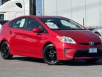 2015 Prius Thumbnail 2