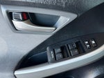 2015 Prius Thumbnail 11