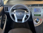 2015 Prius Thumbnail 14
