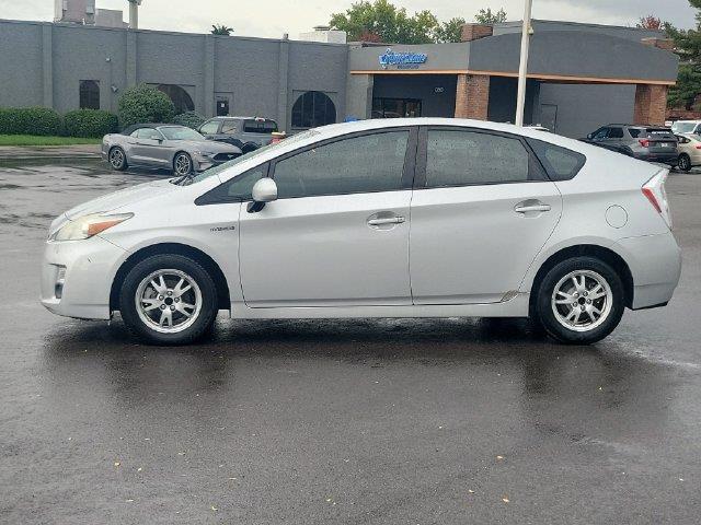 2010 Toyota Prius - $9,498