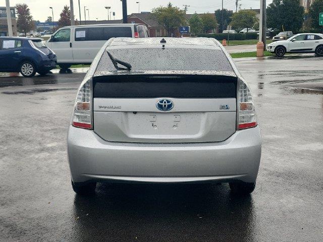 2010 Toyota Prius - $9,498